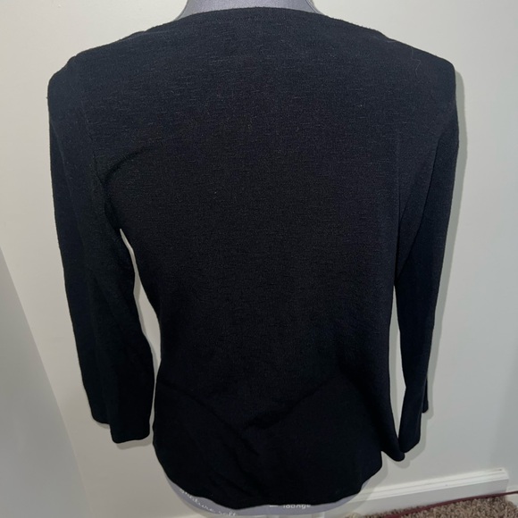 Elegant Black Women's Top - Picture 3 of 4